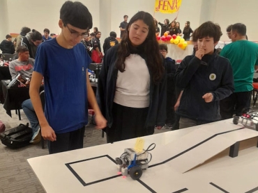 ¡Con todo se inició la Liga Escolar de Robótica!